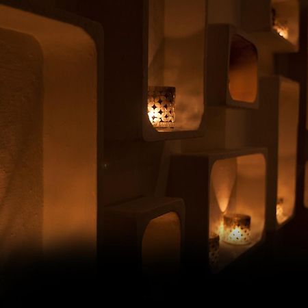 Escape Hotel & Spa Bangalore Exteriör bild