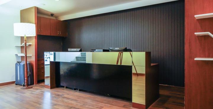 Escape Hotel & Spa Bangalore Exteriör bild