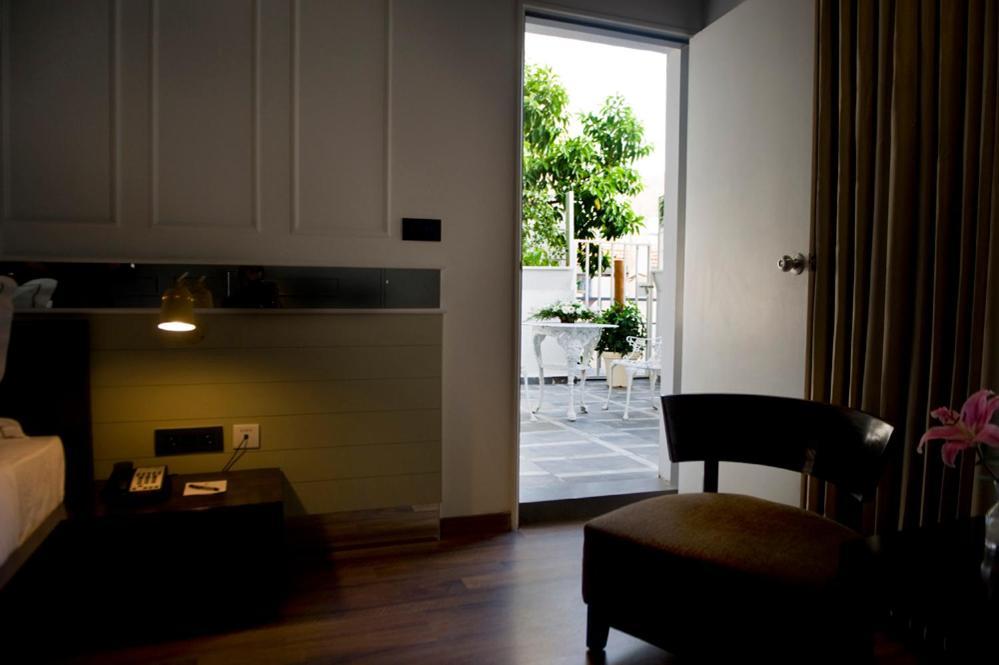 Escape Hotel & Spa Bangalore Exteriör bild